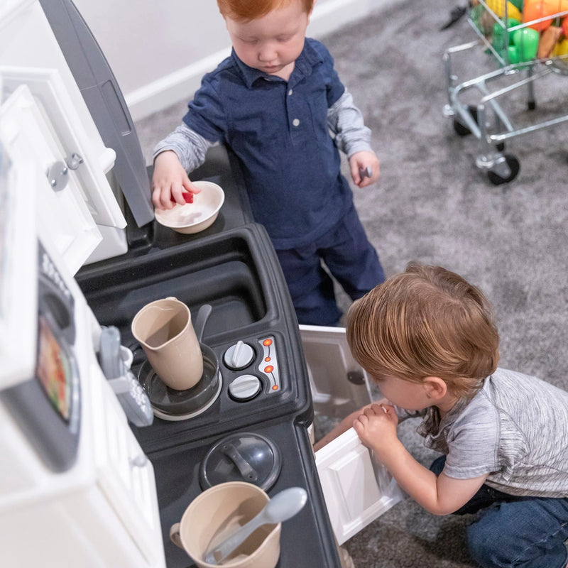 Step 2 Lifestyle Dream Kitchen