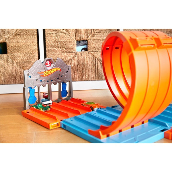 Hot Wheels Track Builder System Race Crate Playset