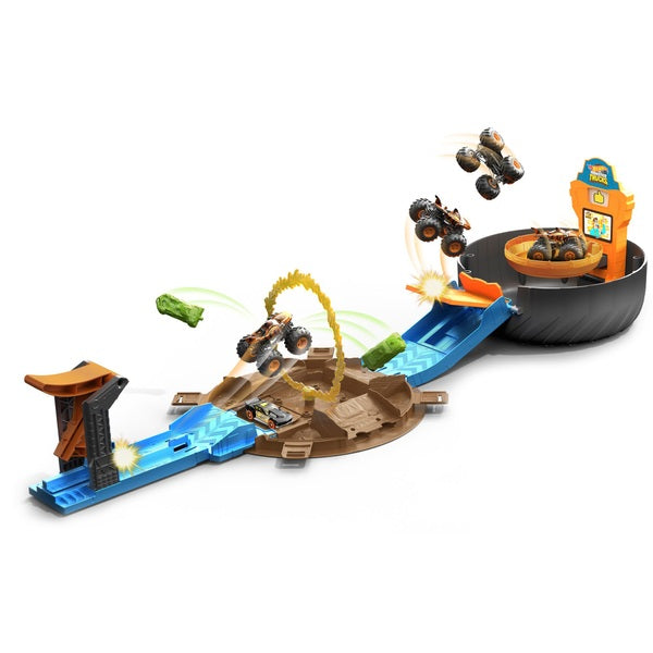 Hot Wheels Monster Trucks Stunt Tyre Playset