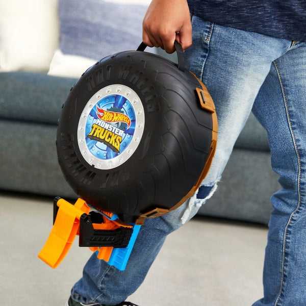 Hot Wheels Monster Trucks Stunt Tyre Playset