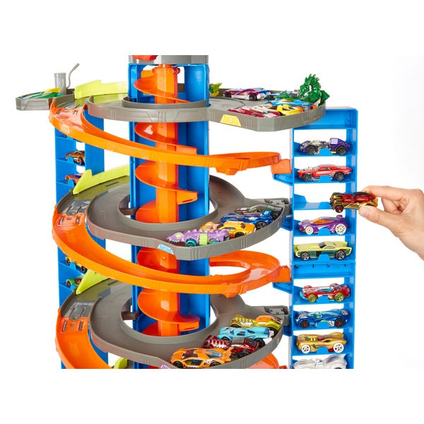 Hot Wheels City Mega Garage Playset