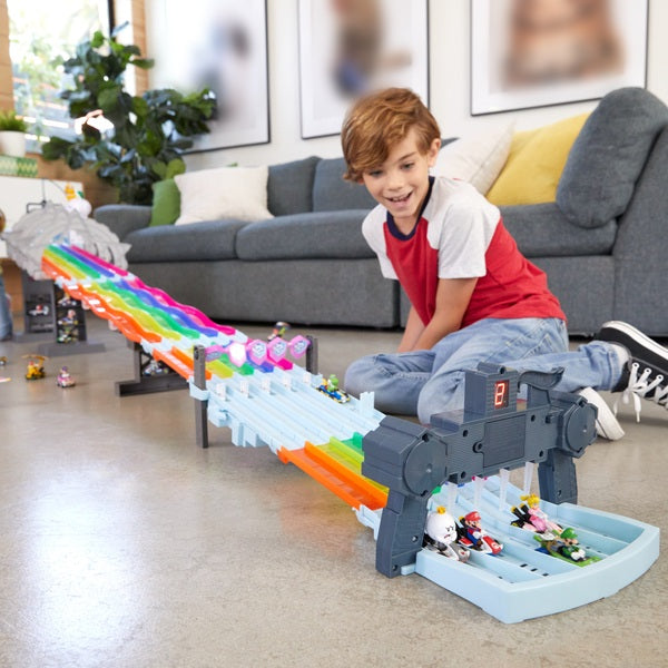 Hot Wheels Mario Kart Rainbow Road Playset with Vehicles