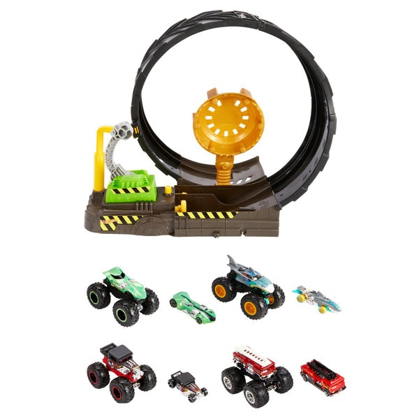 Hot Wheels Monster Trucks Epic Loop Challenge Playset with 8 Vehicles