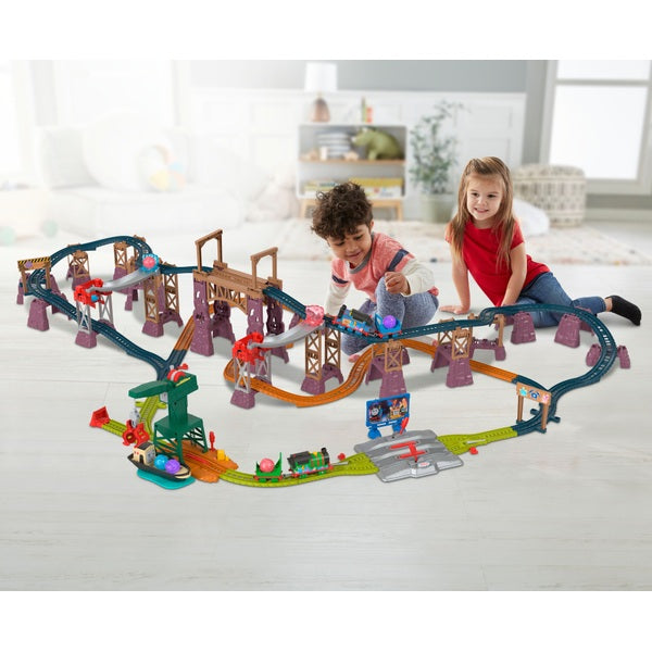 Thomas & Friends Crystal Caves & Trains Mega Motorised Track Playset