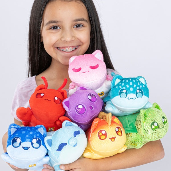 Aphmau MeeMeows Mystery Plush Litter 5 Assortment One Supplied