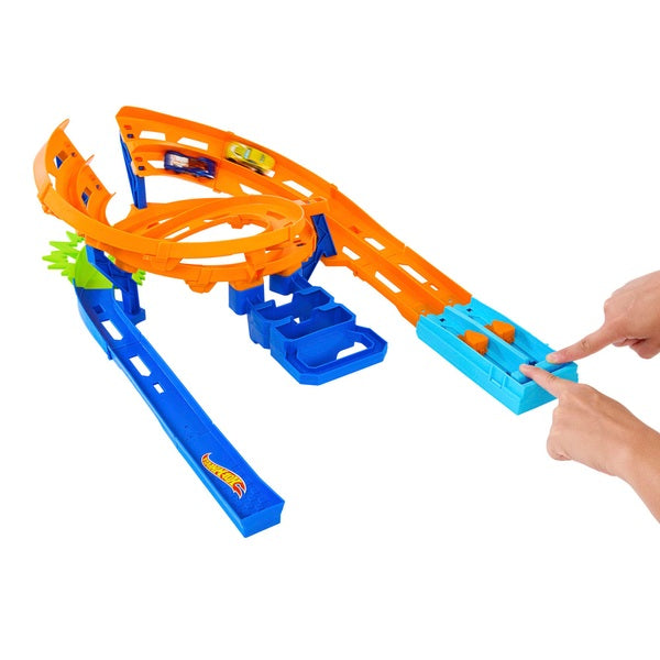 Hot Wheels Whip Around Raceway Track Playset