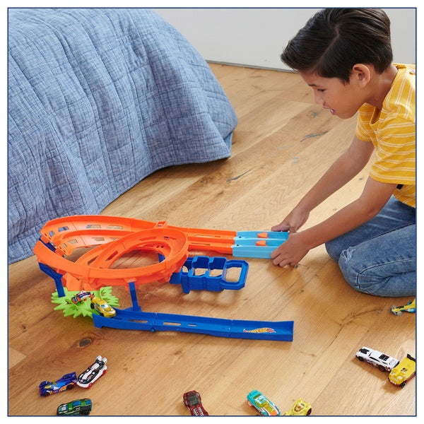 Hot Wheels Whip Around Raceway Track Playset