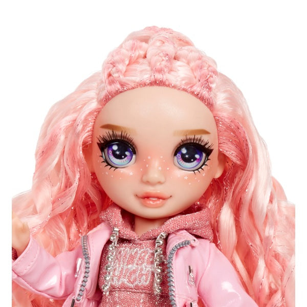 Rainbow High: Winter Wonderland Fashion Doll – Bella Parker