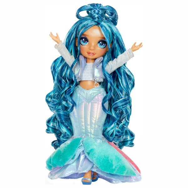 Rainbow High: Winter Wonderland Fashion Doll – Skyler Bradshaw