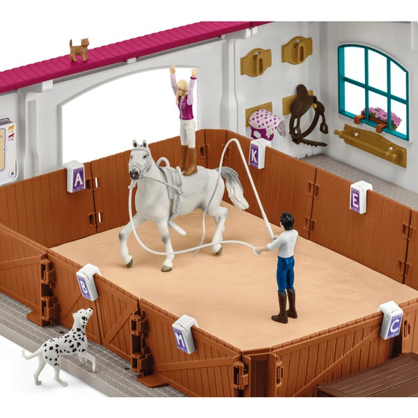 Schleich Horse Club 42639 Peppertree Riding Hall