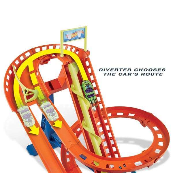 Hot Wheels City Roller Coaster Rally with 5 Diecast Vehicles