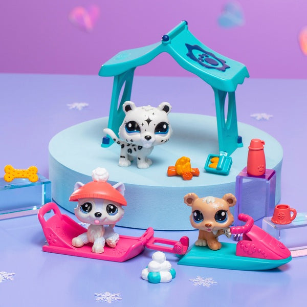 Littlest Pet Shop Snowy Day Play Pack