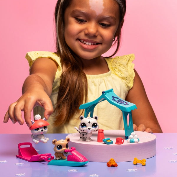 Littlest Pet Shop Snowy Day Play Pack