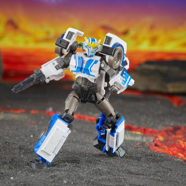 Transformers Legacy United Deluxe Class Universe Strongarm Action Figure