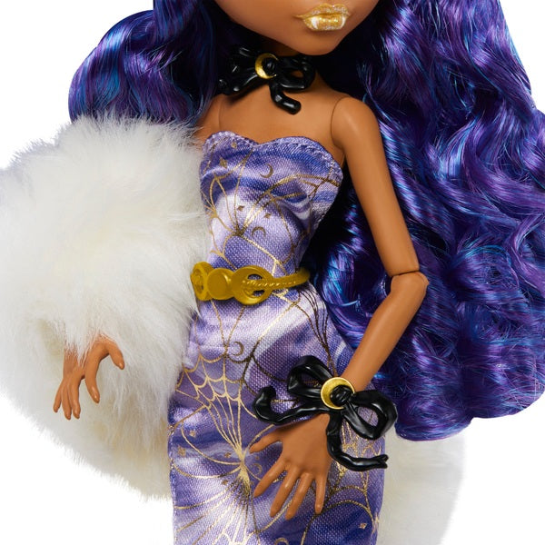 Monster High Howliday Winter Edition Clawdeen Wolf Doll