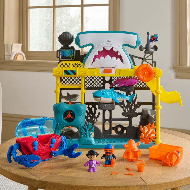 Big Steps Ocean Adventure Lab Playset + Free Activity Book