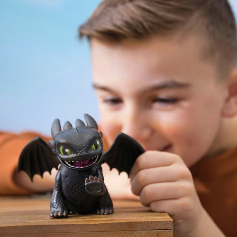 DreamWorks How To Train Your Dragon Roaring Minis Toothless Interactive Figure + Free Activity Book