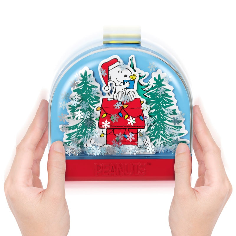 Polly Pocket Compact Peanuts Playset + Free Activity Book