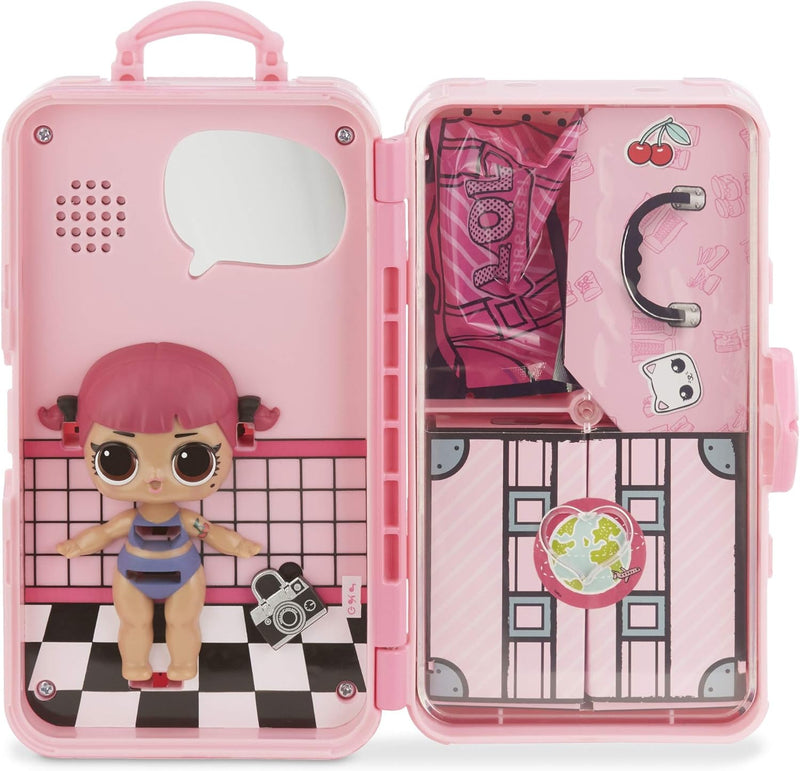 L.O.L Surprise!  L.O.L Style Suitcase Cherry Interactive Surprise