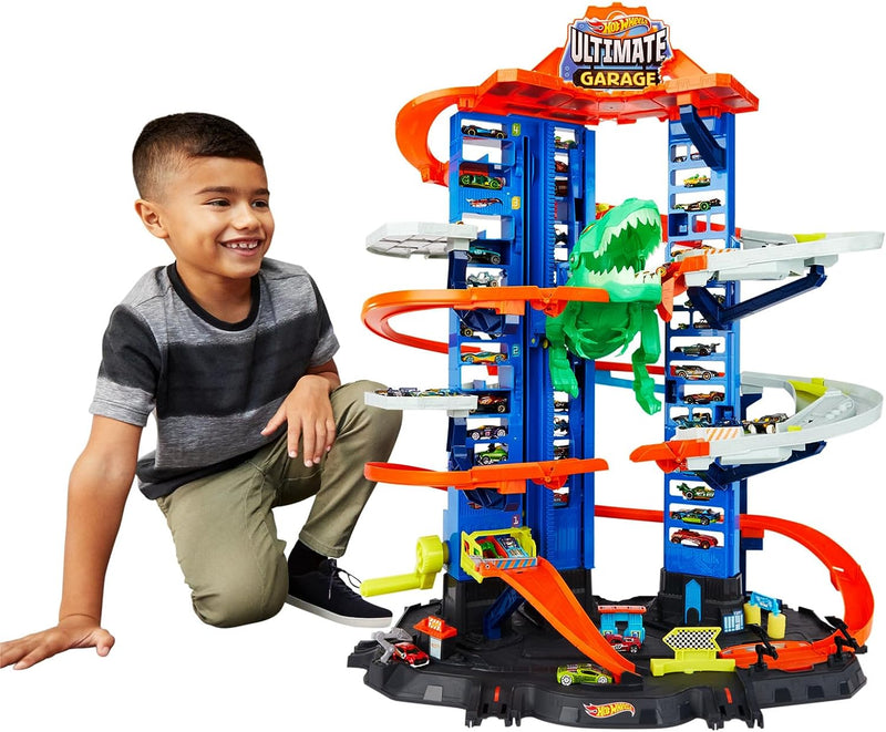 Hot Wheels  City Ultimate Garage Playset with Multi-Level Racetrack